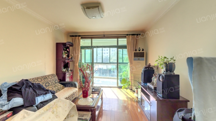 宇泰景苑二手房实景图