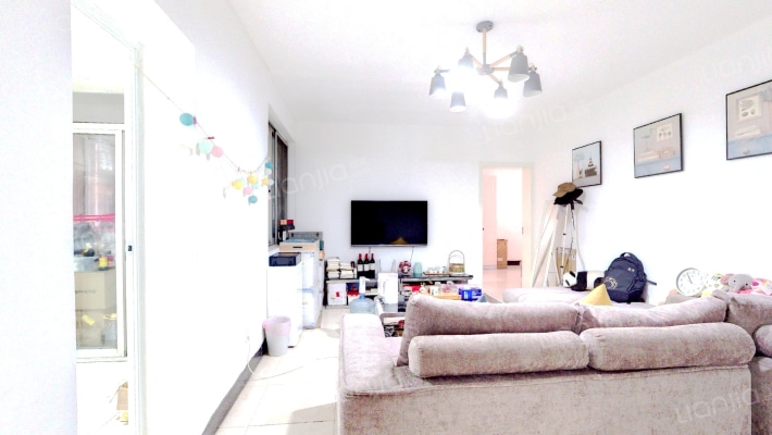 旅游职中教师公寓二手房实景图