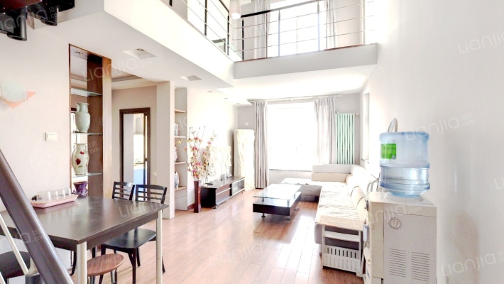 中房·美地二手房实景图