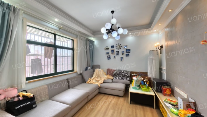 金珠港湾二手房实景图