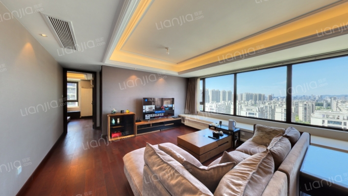 云章映月华庭二手房实景图