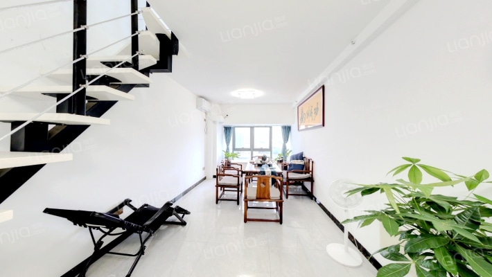 万科广场大都荟二手房实景图