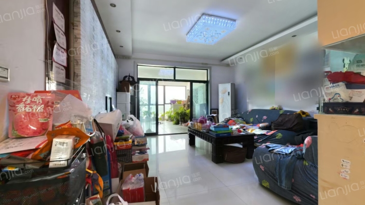 滨江苑三期二手房实景图