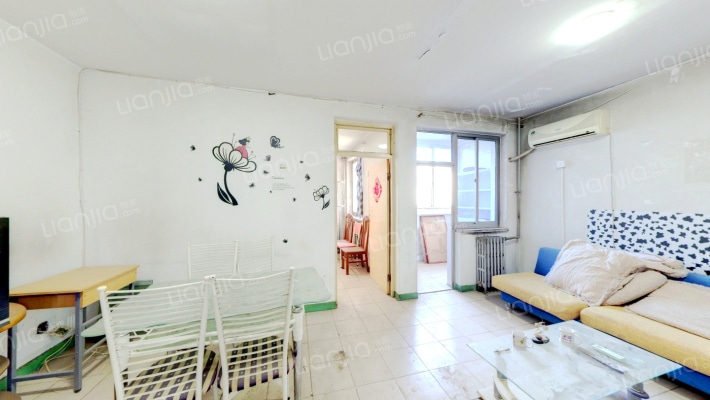 涿州市区的两居室总价都能接受，拎包入住-客厅