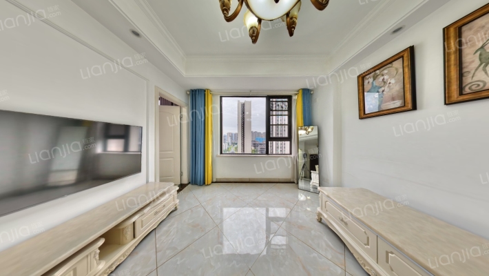 鲁能公馆1区二手房实景图