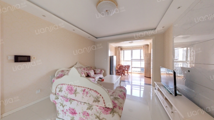 绿地海顿公馆二手房实景图