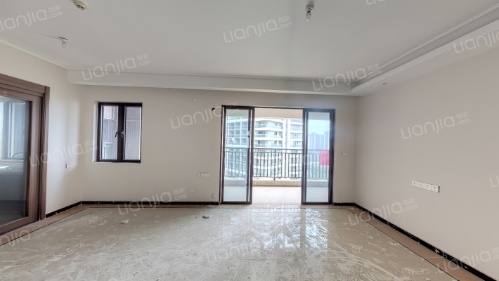 保利国际广场二手房实景图