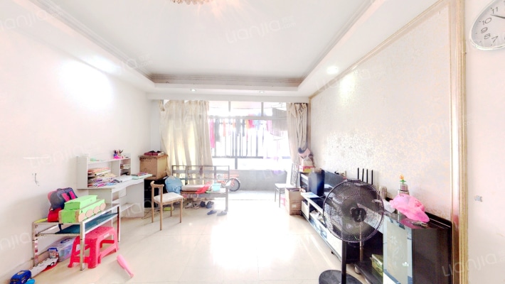 金色华庭二手房实景图