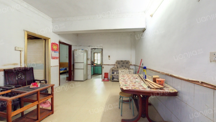 颐园新村二手房实景图