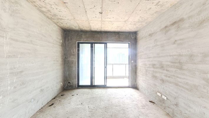 大华锦绣海岸二期二手房实景图