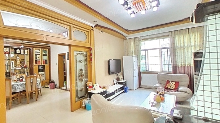 中心医院宿舍楼二手房实景图