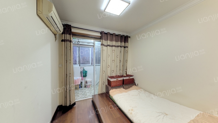 中鸿大厦二手房实景图