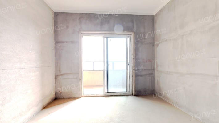 盘龙理想世家二手房实景图