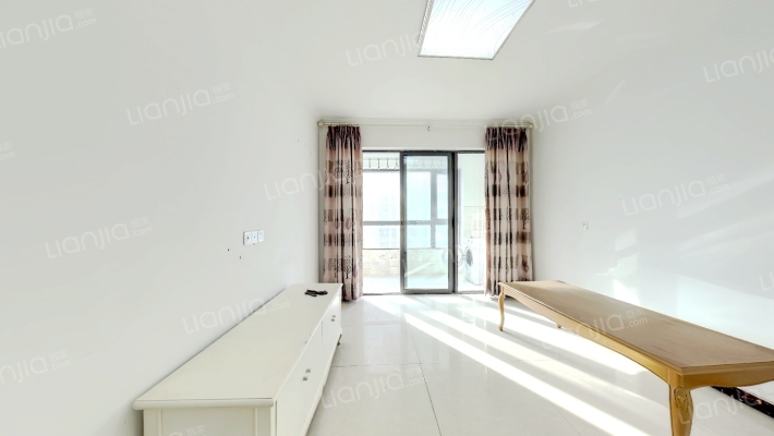 泰宏建业国际城9号院二手房实景图