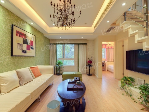 整租·华宇阳光尚座 4室1厅 跃层 东