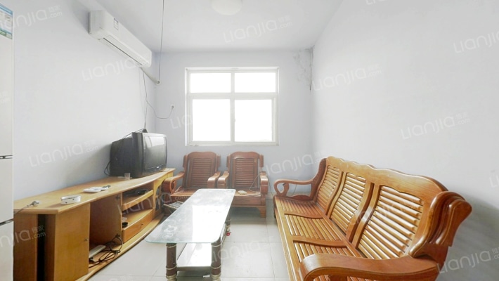 岱银集团职工宿舍区二手房实景图