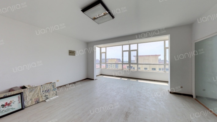 鲁花太阳城二手房实景图