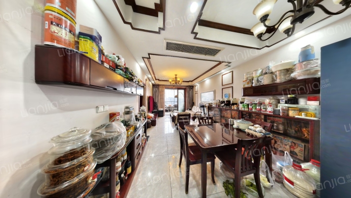 昆榆名仕城二手房实景图