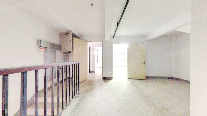 梦世界商墅二手房实景图