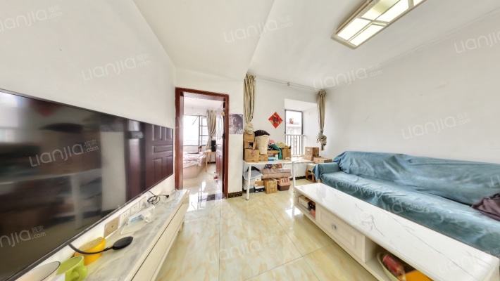 临江苑东区二手房实景图