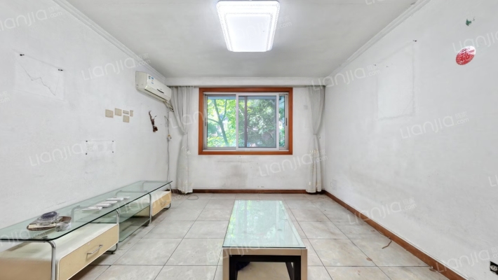 金竹苑B区二手房实景图