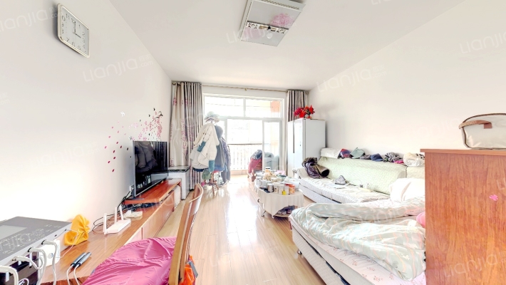 金乡域花园小区二手房实景图