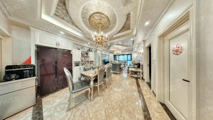 中铁逸都国际B区二手房实景图