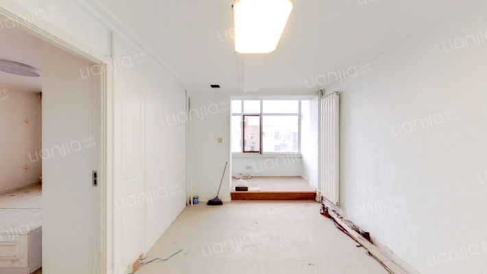 劳动厅家属院二手房实景图