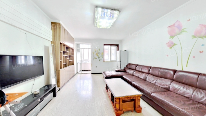 校园小区二手房实景图