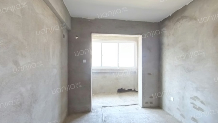 宏冠佳苑小区二手房实景图