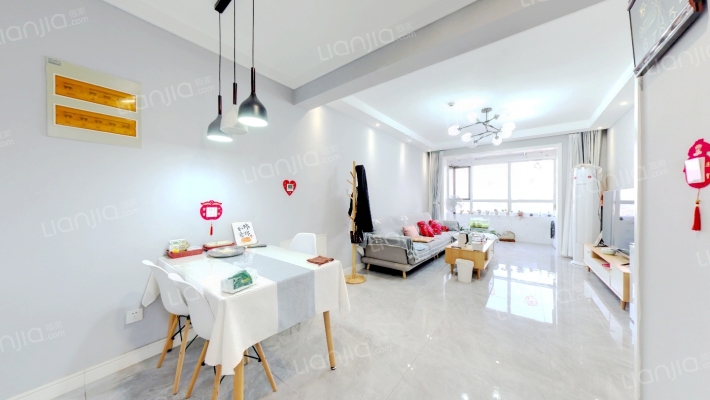 兴宇华府二手房实景图