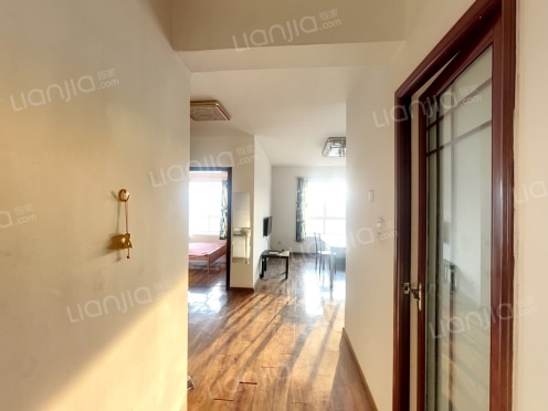 整租·合能珍宝琥珀 2室1厅 东南