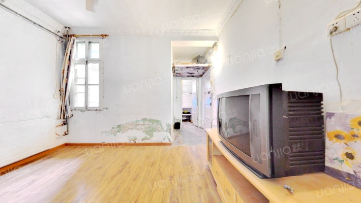 长江日报宿舍二手房实景图