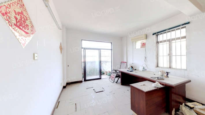 毕架山花园二手房实景图