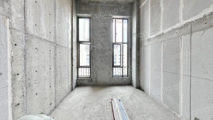 力高凤凰新天二手房实景图