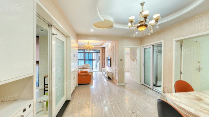 滨湖假日翰林园二手房实景图