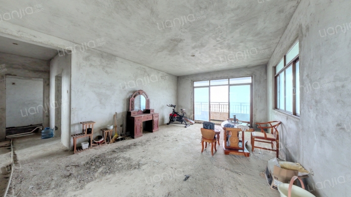 蔚蓝海语印象二手房实景图
