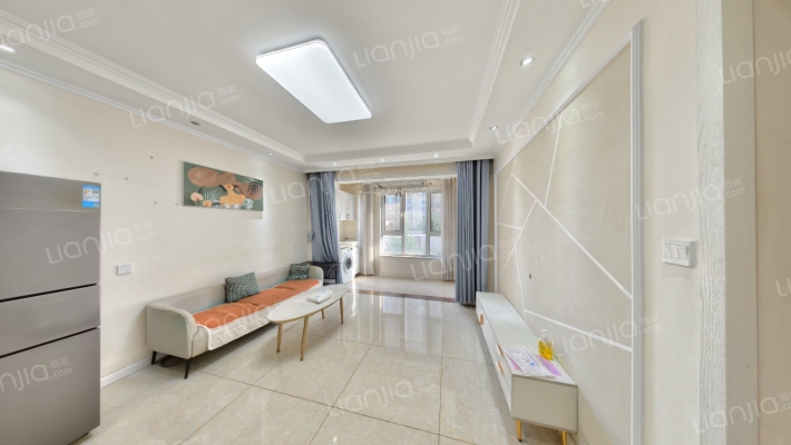 唐岛ONE二手房实景图