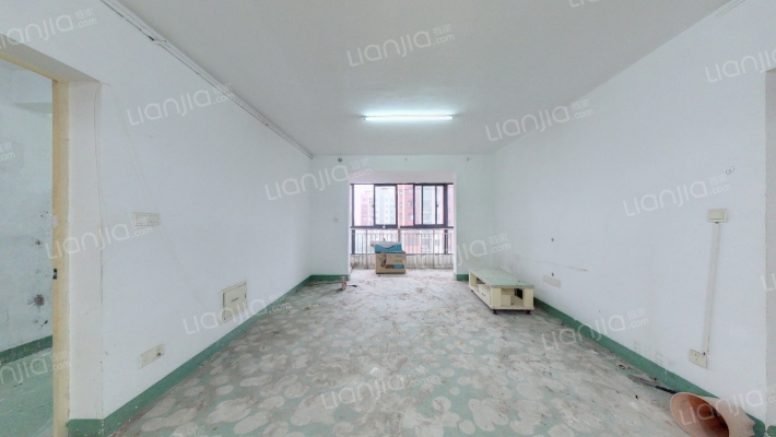 水岸佳苑B区二手房实景图