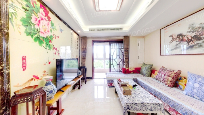 栖凤花苑三期二手房实景图