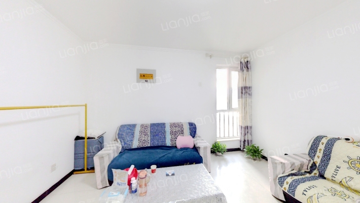 水印莱茵二手房实景图