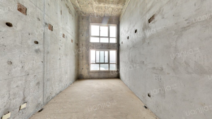 尚层MINI二手房实景图