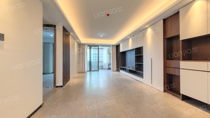 晴樾府二手房实景图