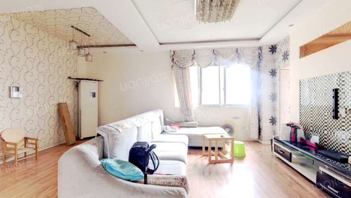 外滩地一号二手房实景图