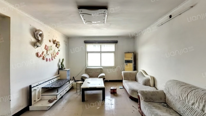 建鑫住宅二手房实景图