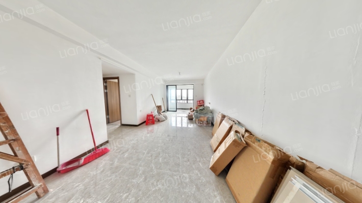 万科中骏金域西江二手房实景图