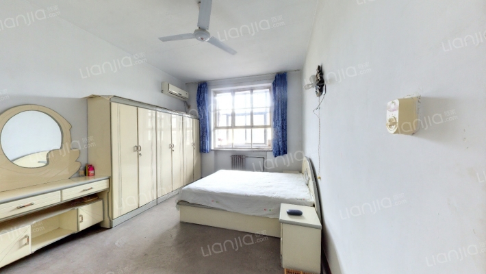 电大街66-52号二手房实景图