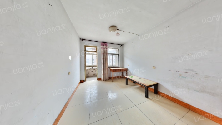 德维家属院二手房实景图