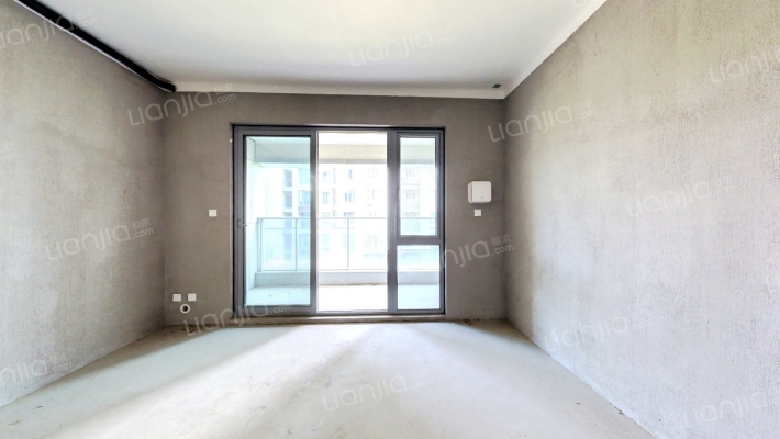 香港兴业家逸园二手房实景图