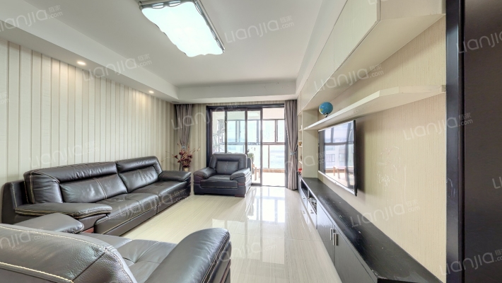 翡翠公馆二手房实景图